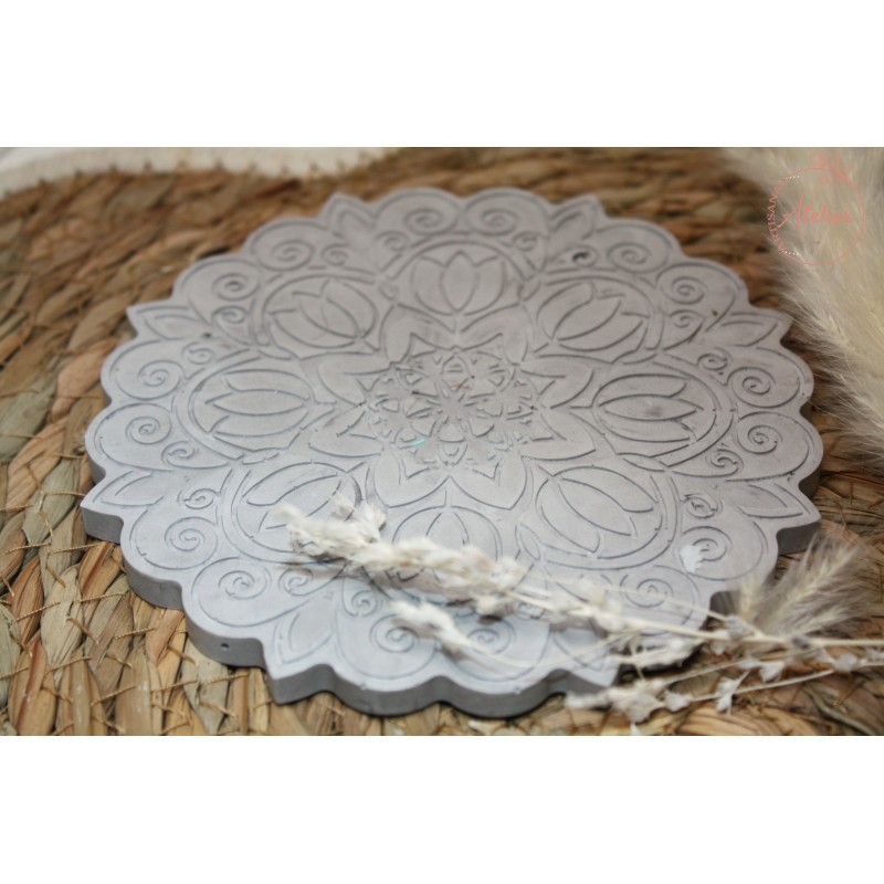 Dessous de verre gris