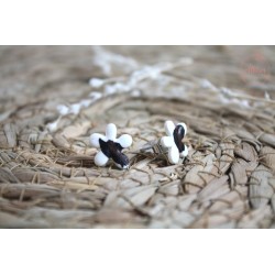 Puces d'oreille - léopard - noir et blanc