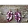 Boucles d'oreille pendantes - Arc escalier mauve, blanc et or