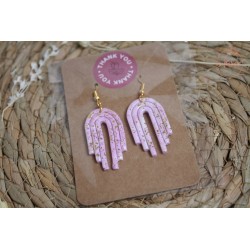 Boucles d'oreille pendantes - Arc escalier rose pailletté