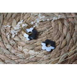 Lucie - tachetée noire et blanche