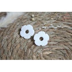 Puces d'oreille - Eclat de blanc